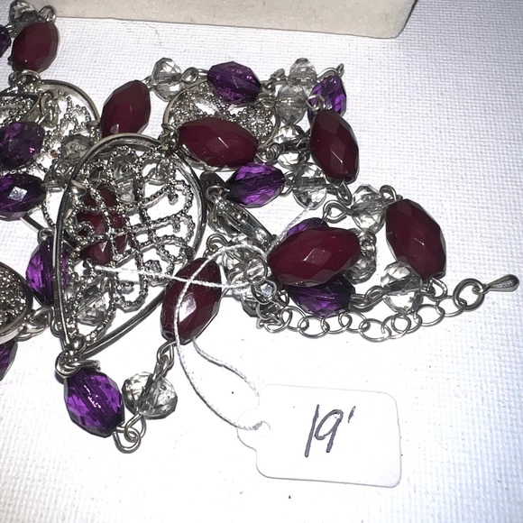 Elegant Silver and Purple Necklace 19’ - Picture 5 of 5